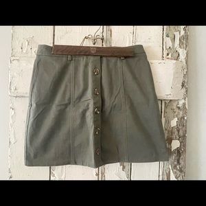 Forever 21 Khaki Skirt Size M